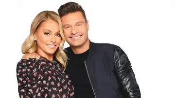 Backdrop for the TV series "LIVE with Kelly and Mark" #1221072