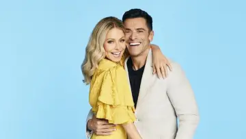 Backdrop for the TV series "LIVE with Kelly and Mark" #1221079