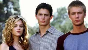 Backdrop for the TV series "One Tree Hill" #1318374