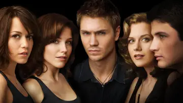 Backdrop for the TV series "One Tree Hill" #1318398