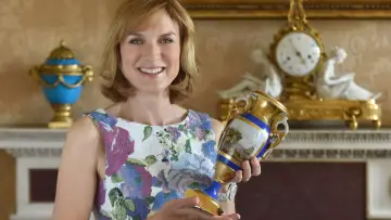 Backdrop for the TV series "Antiques Roadshow" #1359526