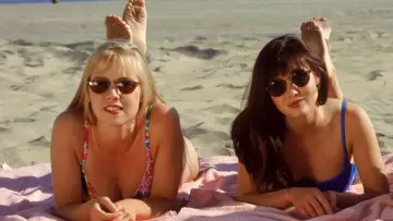 Backdrop for the TV series "Beverly Hills, 90210" #1278259