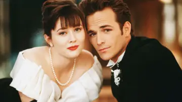 Backdrop for the TV series "Beverly Hills, 90210" #1278260