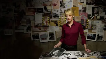 Backdrop for the TV series "Cold Case" #1275919