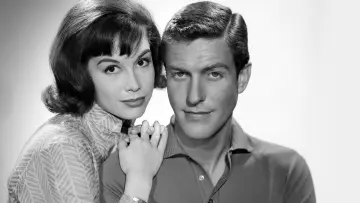 Backdrop for the TV series "The Dick Van Dyke Show" #1283445