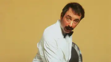 Backdrop for the TV series "Fawlty Towers" #1450920