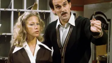 Backdrop for the TV series "Fawlty Towers" #1450921