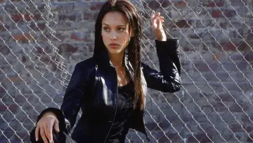 Backdrop for the TV series "Dark Angel" #1363445