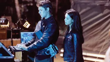 Backdrop for the TV series "Dark Angel" #1363447