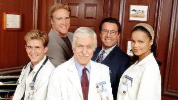 Backdrop for the TV series "Diagnosis: Murder" #1276019