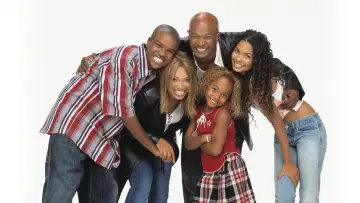 Backdrop for the TV series "My Wife and Kids" #1382410