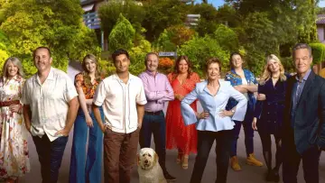 Backdrop к сериалу "Neighbours" #1301076