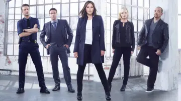Backdrop к сериалу "Law & Order: Special Victims Unit" #1231686