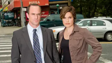 Backdrop к сериалу "Law & Order: Special Victims Unit" #1231741