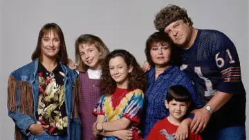 Backdrop к сериалу "Roseanne" #1469607