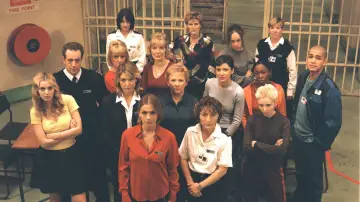 Backdrop for the TV series "Bad Girls" #1377173