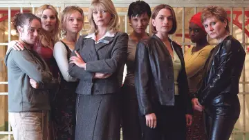 Backdrop for the TV series "Bad Girls" #1377174