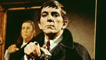 Backdrop к сериалу "Dark Shadows" #1274547