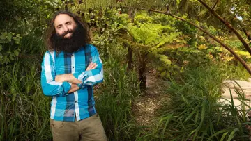 Backdrop for the TV series "Gardening Australia" #1318987