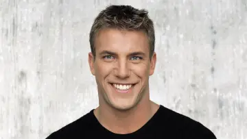 Backdrop к сериалу "The Bachelor" #1390550