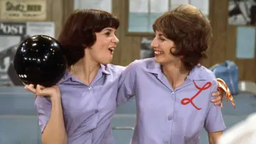 Backdrop for the TV series "Laverne & Shirley" #1349618