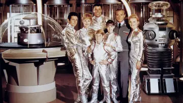 Backdrop for the TV series "Lost in Space" #1337892