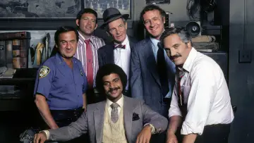 Backdrop for the TV series "Barney Miller" #1322847