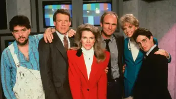 Backdrop for the TV series "Murphy Brown" #1294262