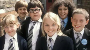 Backdrop for the TV series "Grange Hill" #1319268