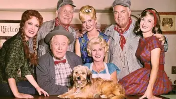 Backdrop for the TV series "Petticoat Junction" #1323004
