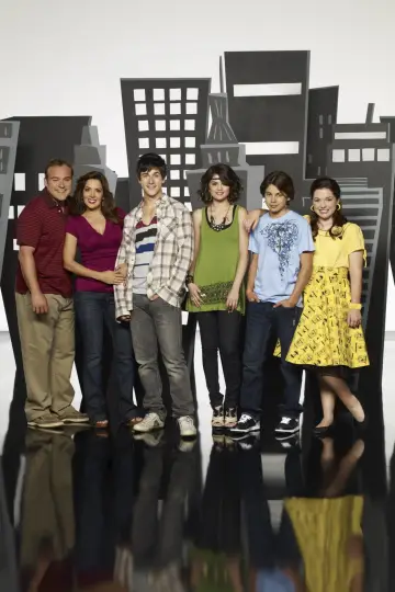 Poster for the TV series "Wizards of Waverly Place" #1340388