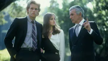 Backdrop к сериалу "Dynasty" #1292377