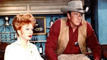 Backdrop for the TV series "Gunsmoke" #1337421
