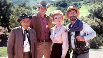 Backdrop for the TV series "Gunsmoke" #1337449
