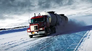 Backdrop к сериалу "Ice Road Truckers" #1444772