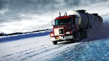 Backdrop к сериалу "Ice Road Truckers" #1444775