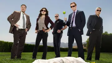 Backdrop for the TV series "Life" #1377345