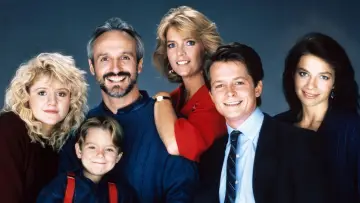 Backdrop for the TV series "Family Ties" #1333471