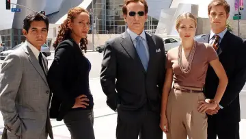 Backdrop for the TV series "Shark" #1383660
