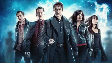 Backdrop for the TV series "Torchwood" #1464819