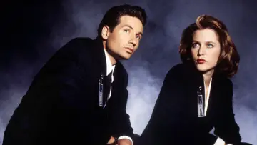 Backdrop for the TV series "The X-Files" #1250603