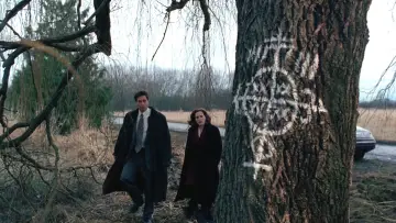 Backdrop for the TV series "The X-Files" #1250611
