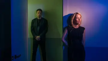 Backdrop for the TV series "The X-Files" #1250695