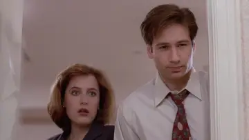 Backdrop for the TV series "The X-Files" #1250755