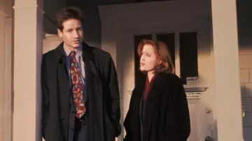 Backdrop for the TV series "The X-Files" #1250777