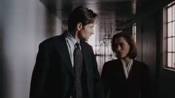 Backdrop for the TV series "The X-Files" #1250790