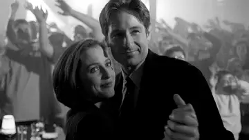 Backdrop for the TV series "The X-Files" #1250828