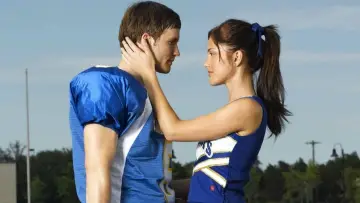 Backdrop for the TV series "Friday Night Lights" #1325154
