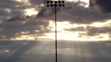 Backdrop for the TV series "Friday Night Lights" #1325156