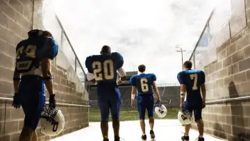 Backdrop for the TV series "Friday Night Lights" #1325171